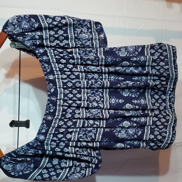 American Eagle Outfitters  top - Picture 3 of 4